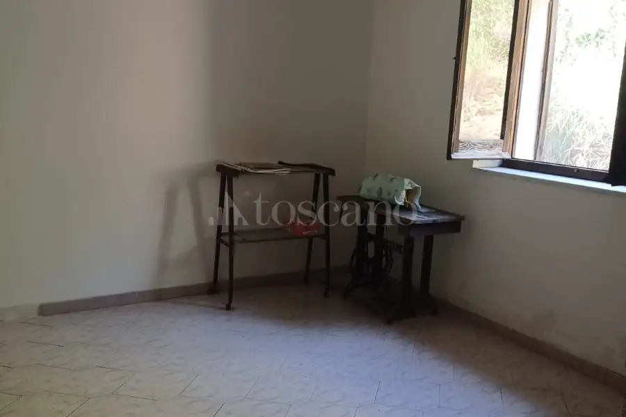 Casa Indipendente in vendita di 135 mq a €50.000 (rif. 18/2024)