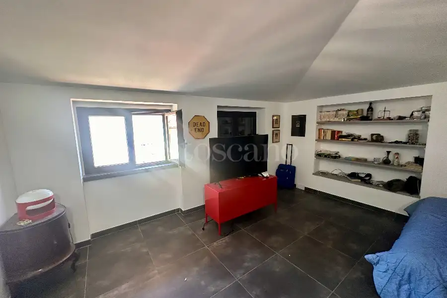 Villa in vendita di 350 mq a €439.000 (rif. 27/2025)