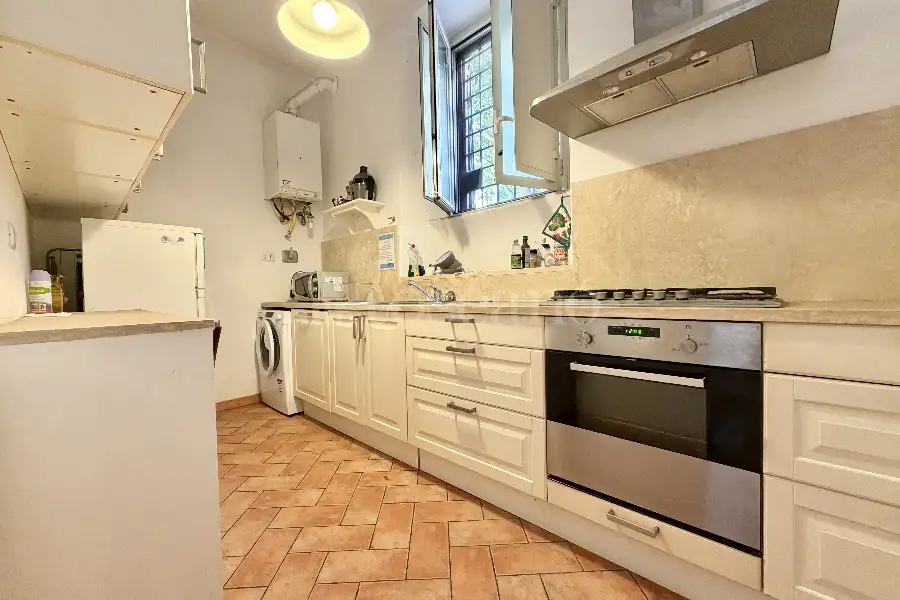 Casa in affitto di 75 mq a €1.350 (rif. 21/2026)