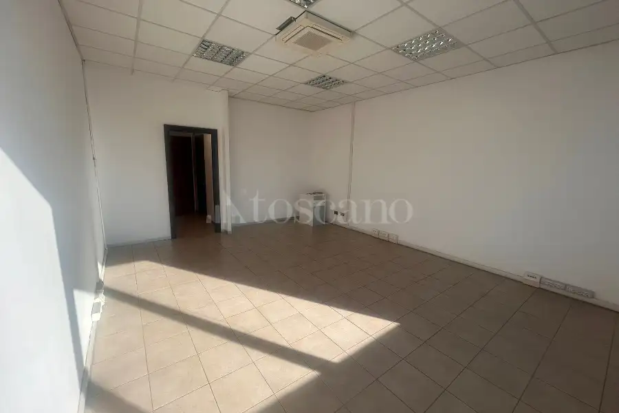 Ufficio in affitto di 50 mq a €460 (rif. 66/2025)