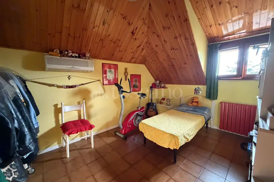 Attico in vendita di 220 mq a €370.000 (rif. 75/2025)
