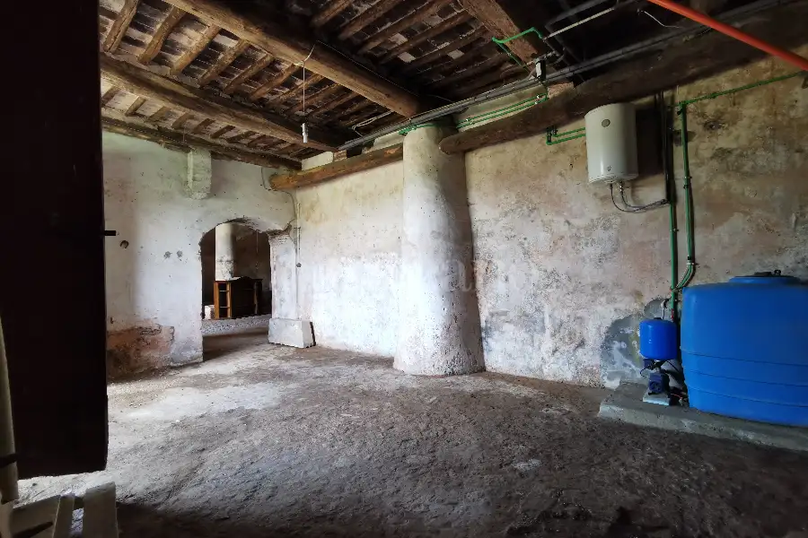 Casa in vendita di 250 mq a €274.000 (rif. 32/2023)