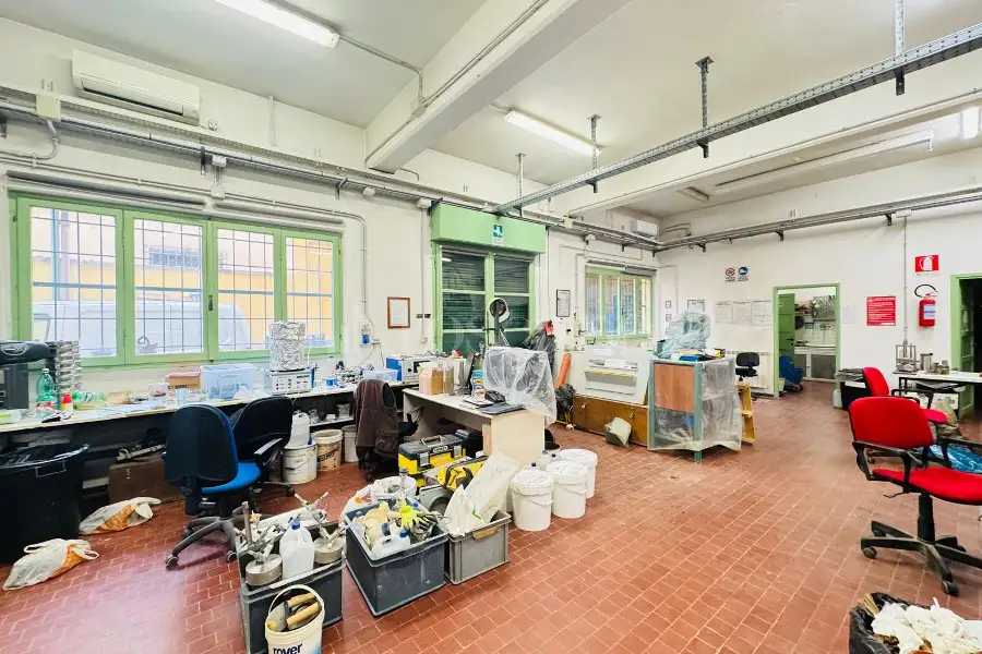 Laboratorio in vendita di 502 mq a €1.250.000 (rif. 21/2026)