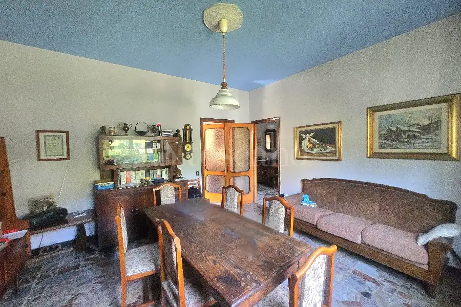 Villa in vendita di 250 mq a €415.000 (rif. 44/2026)