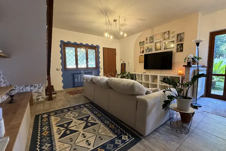 Villa Plurifamiliare in vendita di 97 mq a €165.000 (rif. 83/2026)