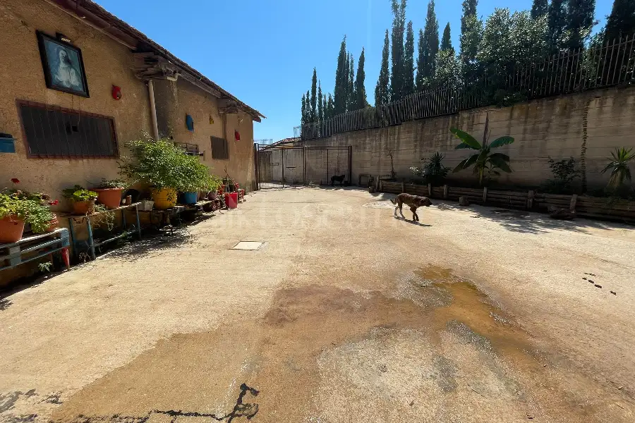 Capannone in vendita di 400 mq a €275.000 (rif. 36/2026)