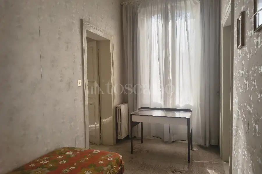 Palazzo in vendita di 585 mq a €338.000 (rif. 51/2026)