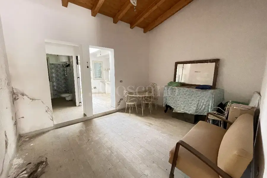 Casa Indipendente in vendita di 122 mq a €75.000 (rif. 15/2026)