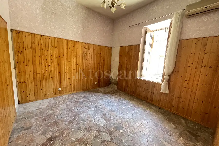 Casa in vendita di 123 mq a €49.000 (rif. 1/2025)