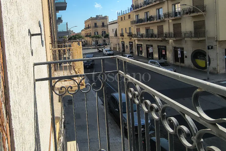 Palazzo in vendita di 585 mq a €338.000 (rif. 51/2026)