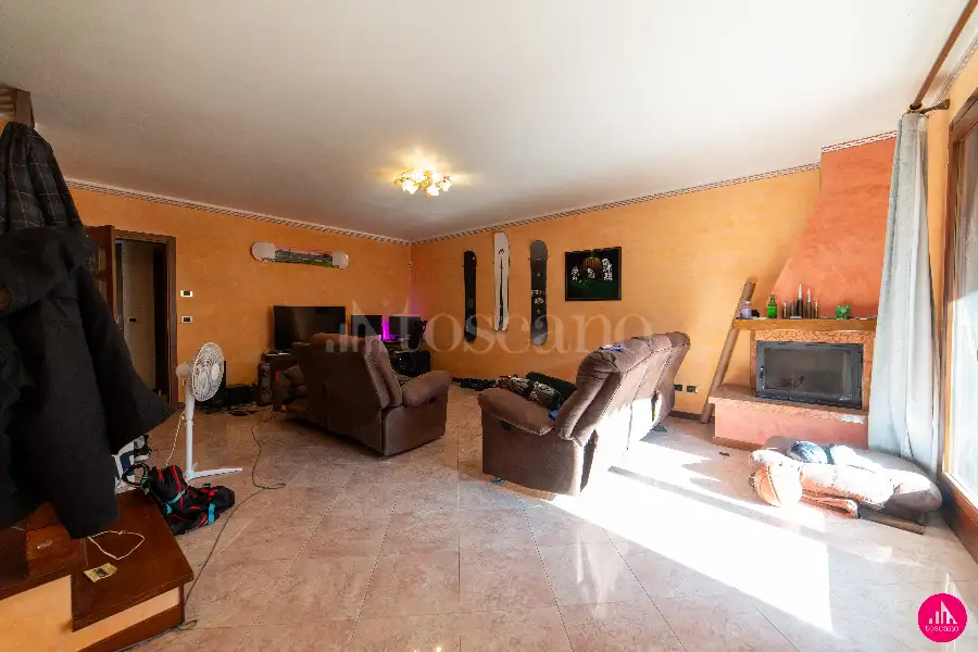 Villino a Schiera in vendita di 192 mq a €365.000 (rif. 174/2025)