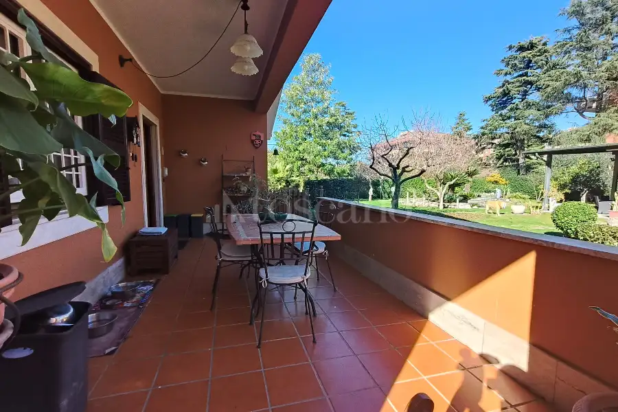 Villa Bifamiliare in vendita di 280 mq a €899.000 (rif. 72/2025)
