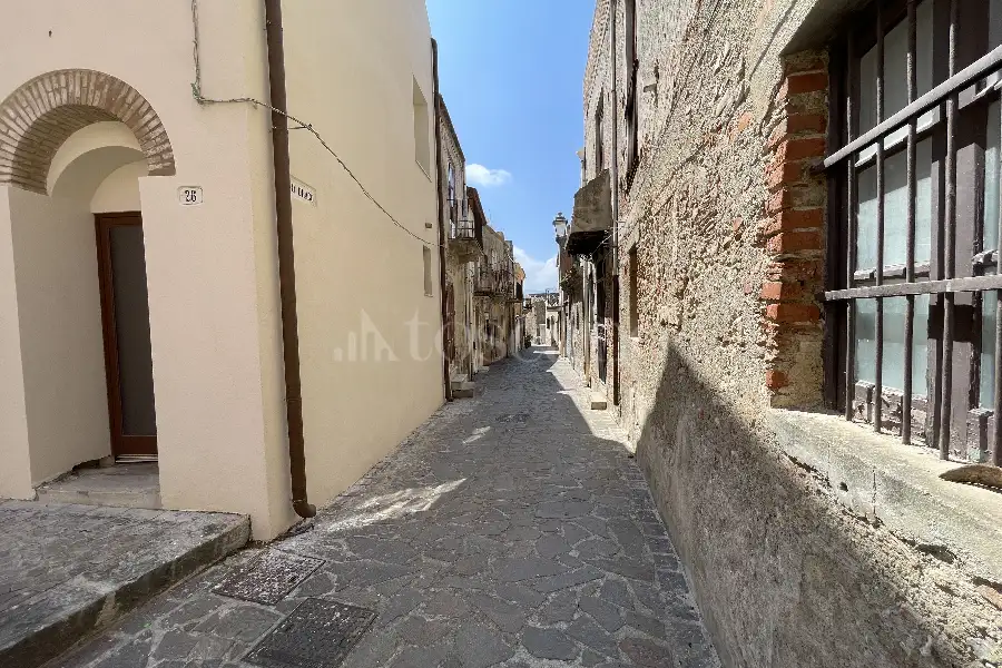 Casa Indipendente in vendita di 60 mq a €10.000 (rif. 9/2024)