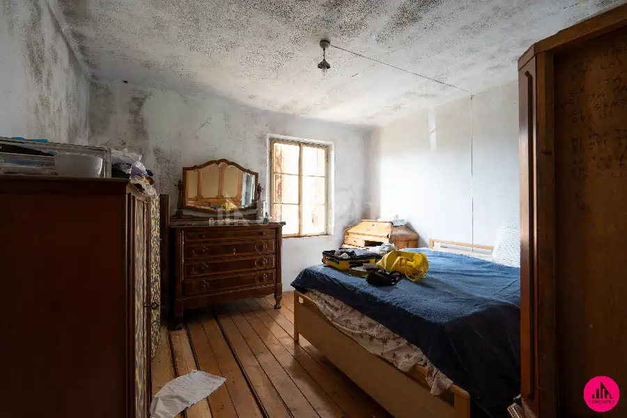 Casale in vendita di 375 mq a €180.000 (rif. 21/2026)