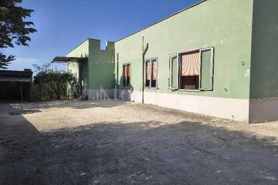 Casa Indipendente in vendita di 198 mq a €168.000 (rif. 47/2026)