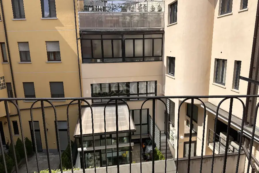 Casa in affitto di 30 mq a €950 (rif. 10/2026)