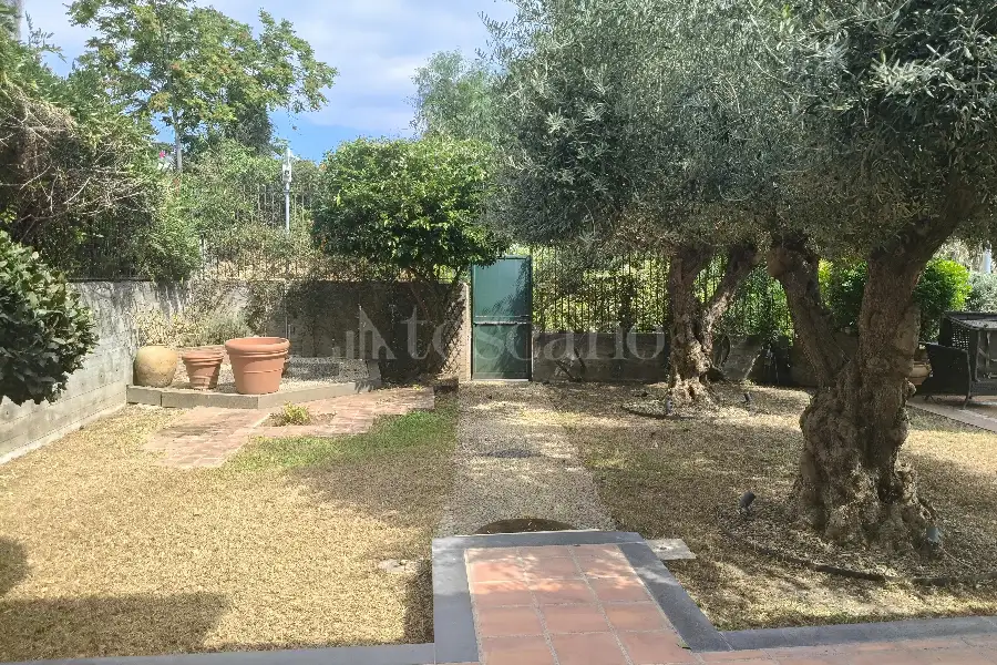 Villa in vendita di 226 mq a €420.000 (rif. 145/2026)