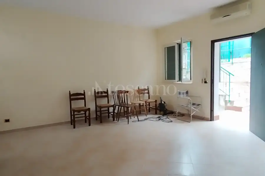 Villino a Schiera in vendita di 200 mq a €350.000 (rif. 1/2026)