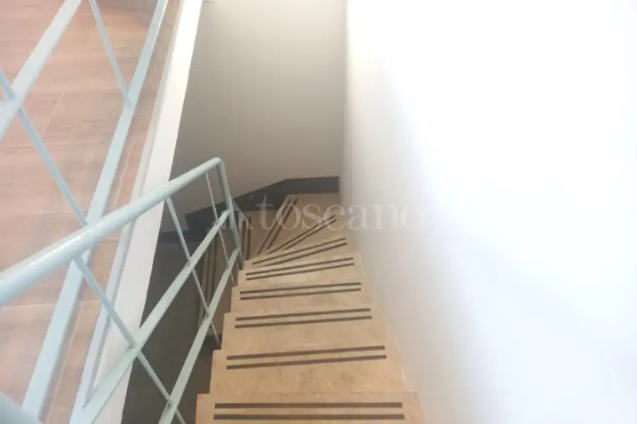 Negozio in affitto di 35 mq a €950 (rif. 27/2026)