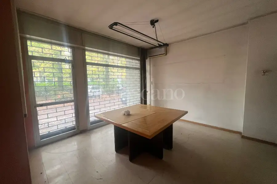 Negozio in vendita di 158 mq a €129.000 (rif. 5/2026)