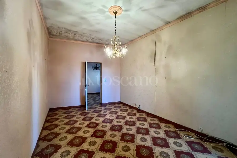 Casa Indipendente in vendita di 100 mq a €49.000 (rif. 71/2025)