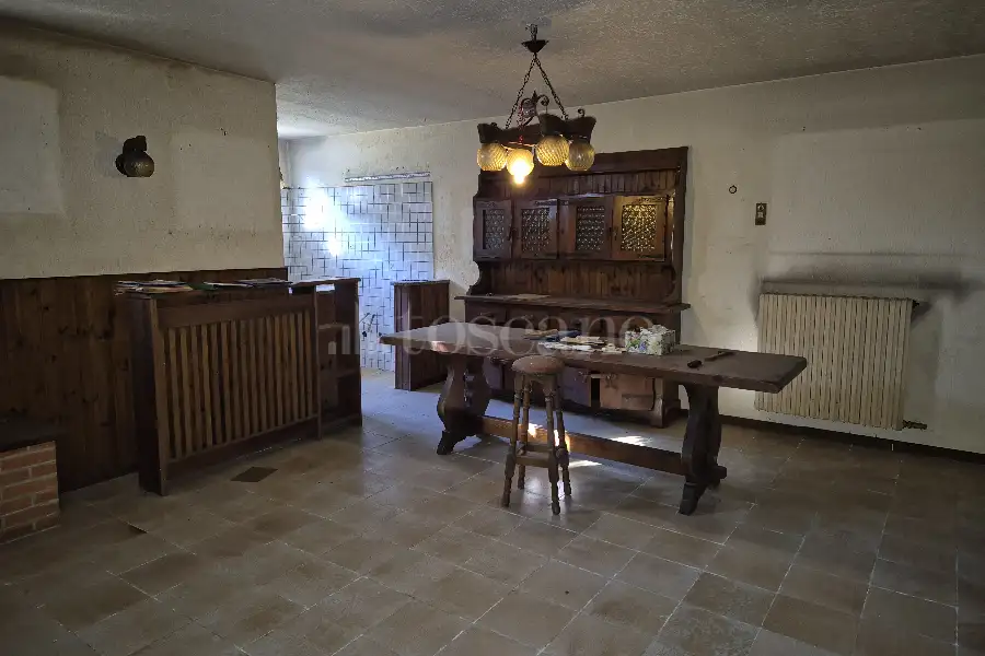 Villa in vendita di 330 mq trattativa riservata (rif. 3/2026)