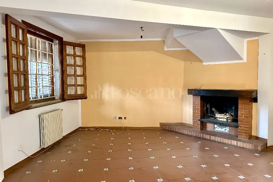 Villa in vendita di 565 mq a €995.000 (rif. 3/2026)