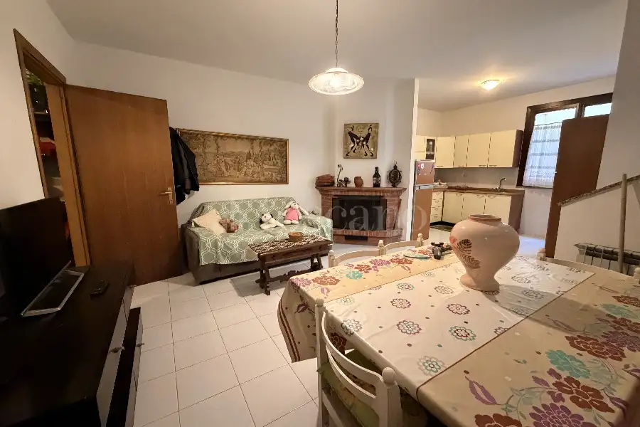 Villino a Schiera in vendita di 150 mq a €179.000 (rif. 49/2026)