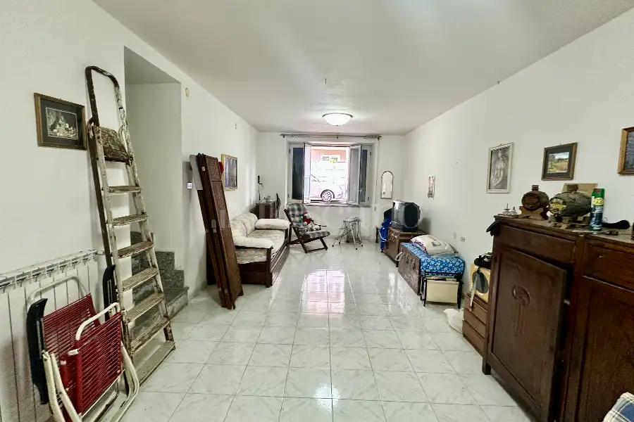 Casa Indipendente in vendita di 240 mq a €199.000 (rif. 20/2026)