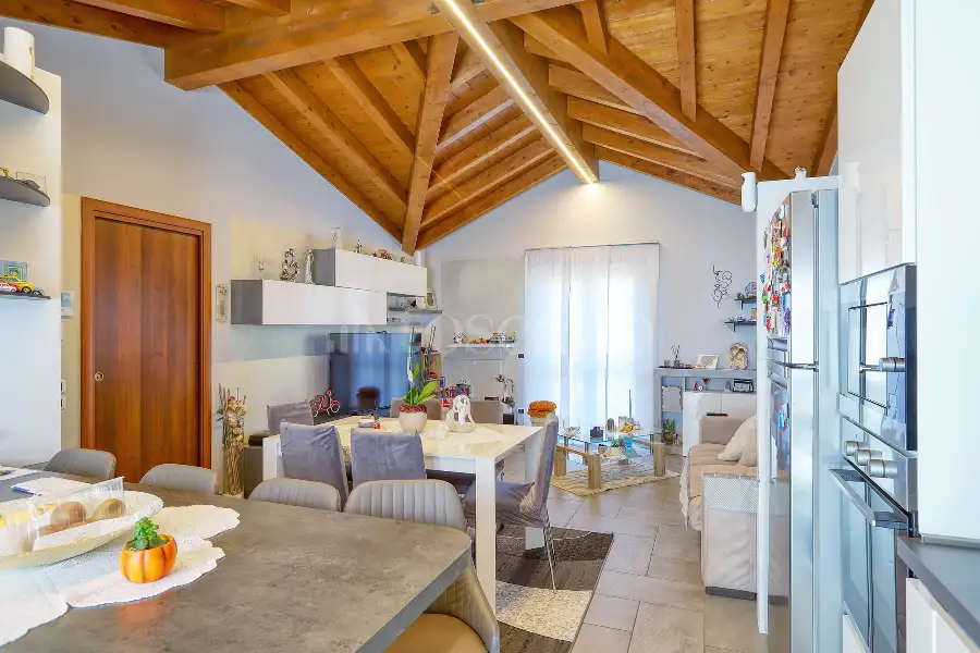 Casa in vendita di 100 mq a €265.000 (rif. 140/2026)