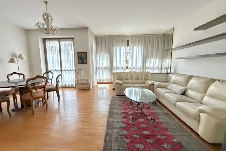 Casa in affitto di 140 mq a €2.600 (rif. 3/2026)