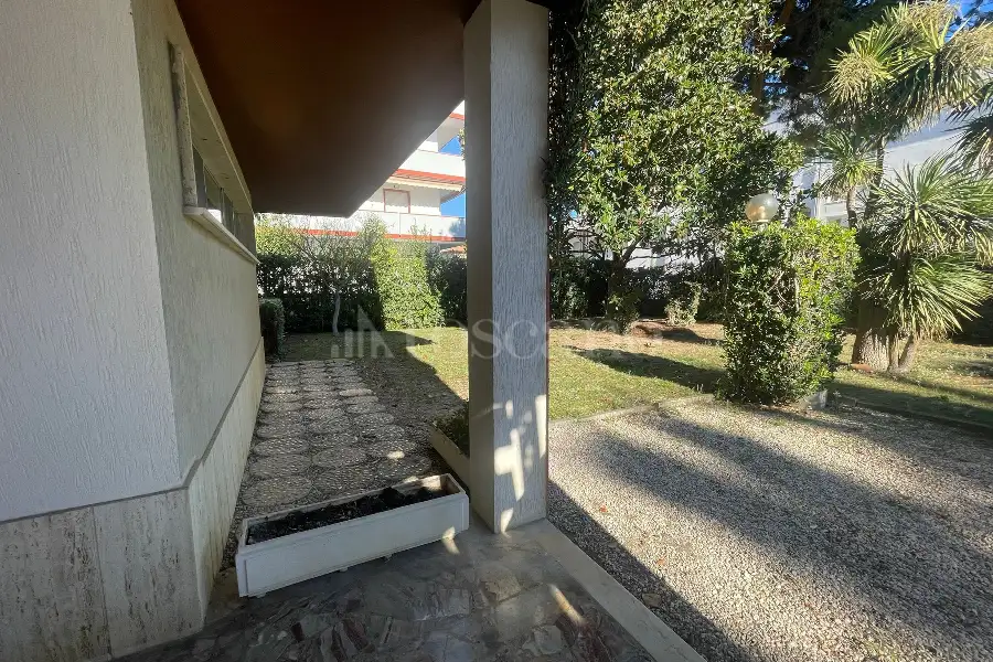 Casa Indipendente in vendita di 312 mq a €870.000 (rif. 58/2025)