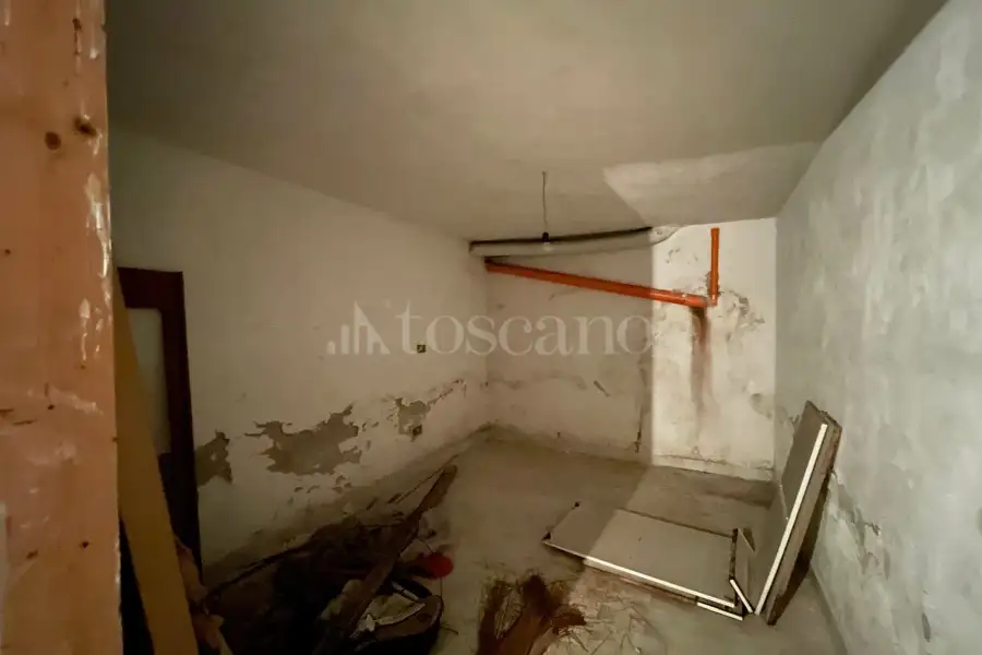 Villa in vendita di 305 mq a €650.000 (rif. 12/2025)