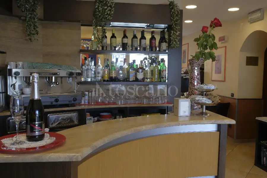 Albergo in vendita di 1.100 mq a €2.800.000 (rif. 14/2023)