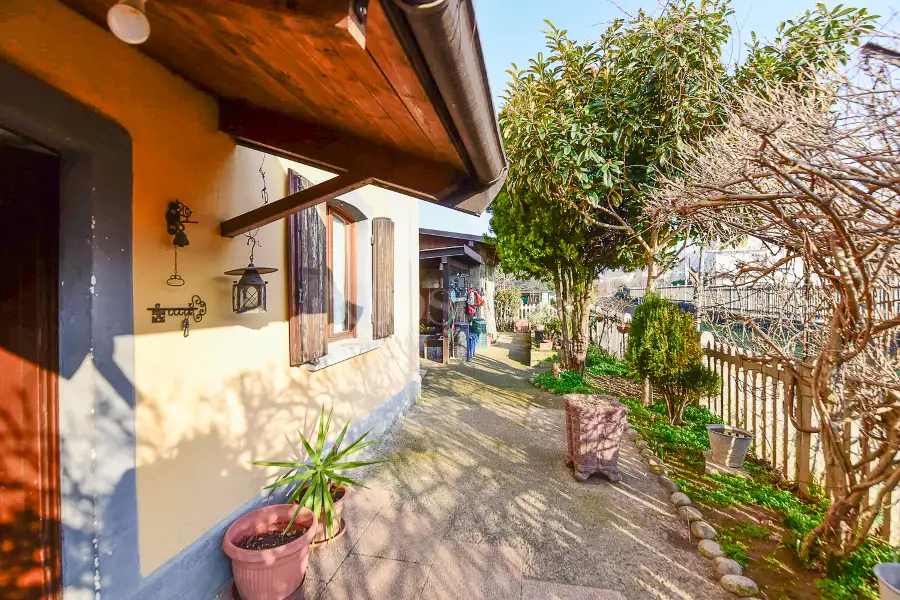Casa Indipendente in vendita di 200 mq a €680.000 (rif. 1/2025)