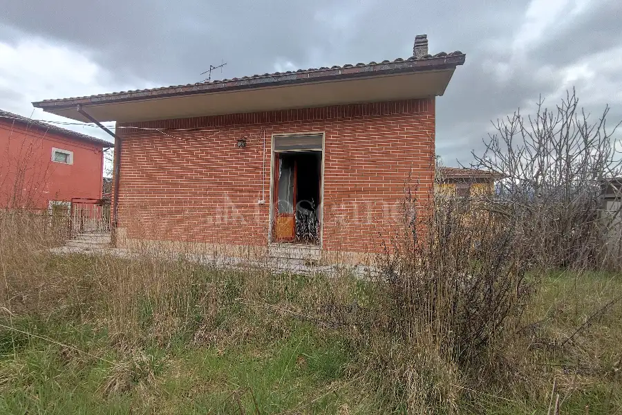 Villa in vendita di 250 mq a €70.000 (rif. 19/2026)