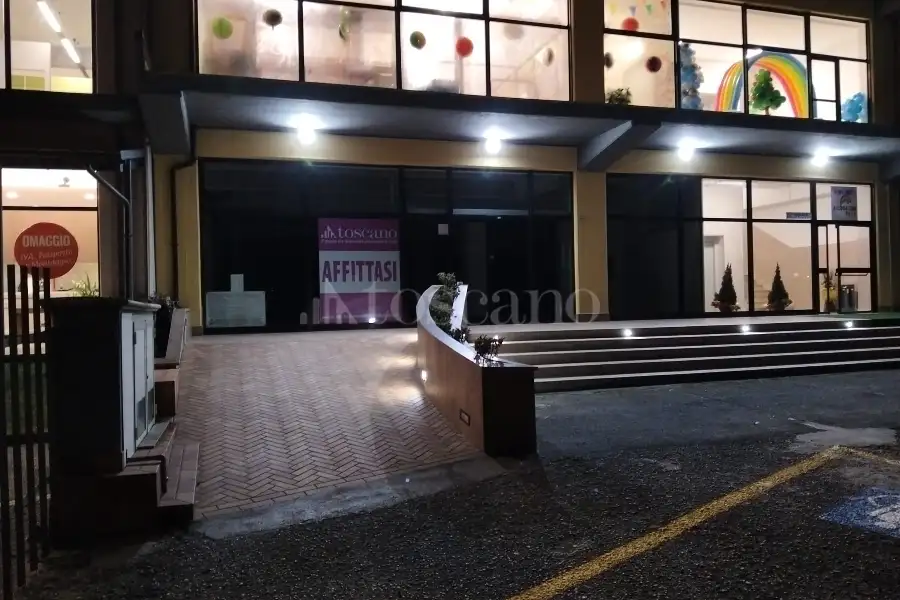 Negozio in affitto di 2.100 mq trattativa riservata (rif. 4/2026)