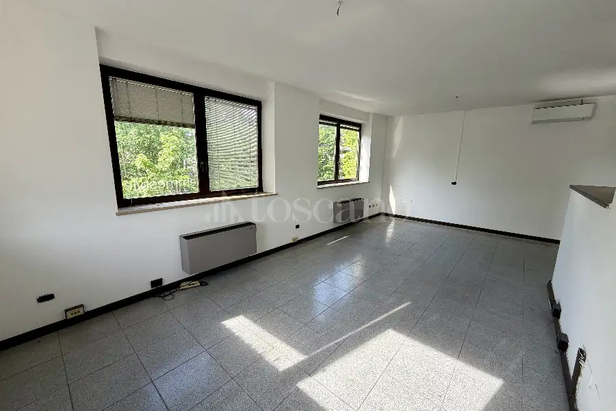 Palazzo in vendita di 365 mq a €650.000 (rif. 21/2026)