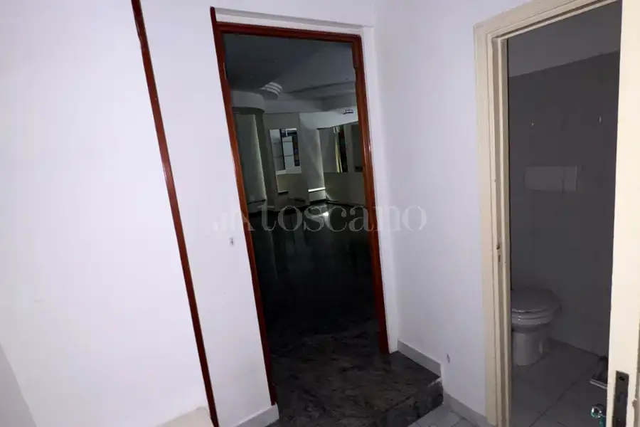 Negozio in affitto di 100 mq a €1.800 (rif. 74/2026)