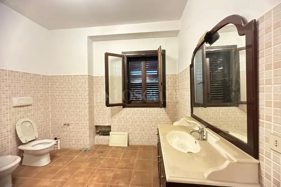 Casa Indipendente in vendita di 233 mq a €199.000 (rif. 95/2025)
