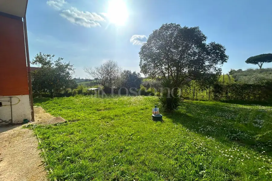 Villa in vendita di 280 mq a €295.000 (rif. 4/2026)