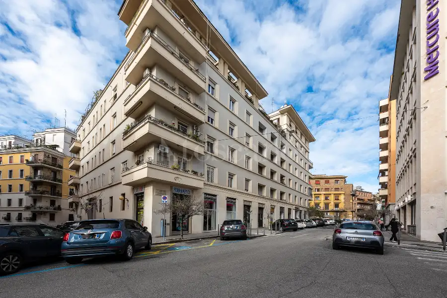 Attività Commerciale in vendita di 60 mq a €30.000 (rif. 3/2026)