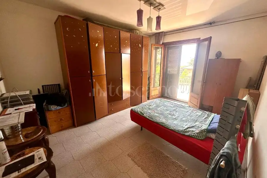 Villa in vendita di 415 mq a €345.000 (rif. 128/2026)
