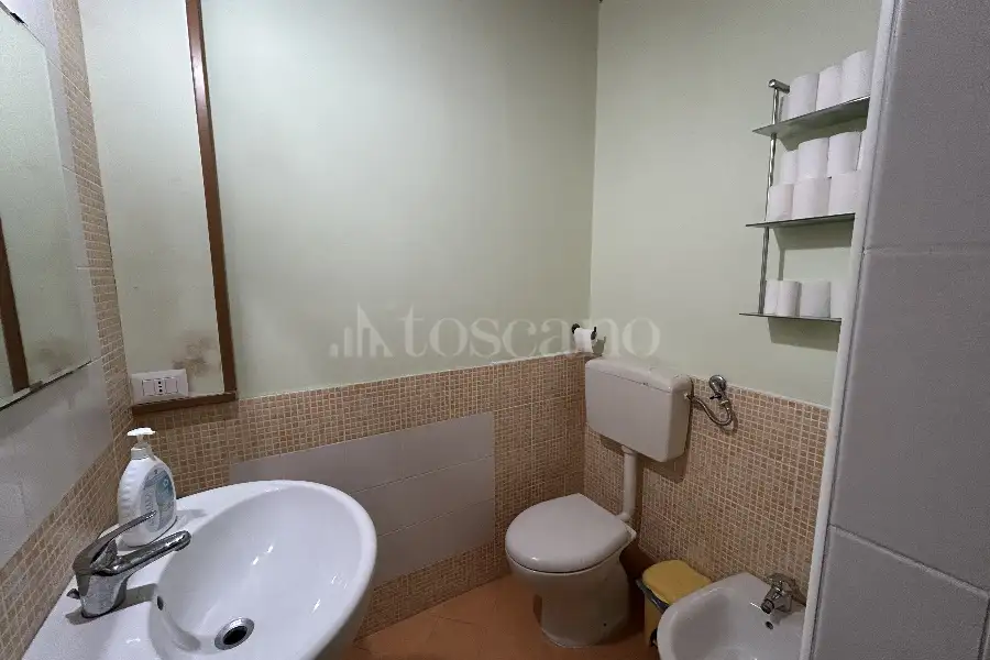 Palazzo in vendita di 400 mq a €445.000 (rif. 15/2025)