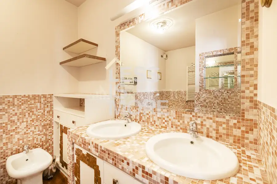 Casa in vendita di 140 mq a €850.000 (rif. 32/2026)