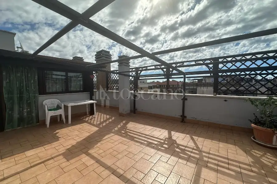 Attico in vendita di 90 mq a €369.000 (rif. 56/2026)