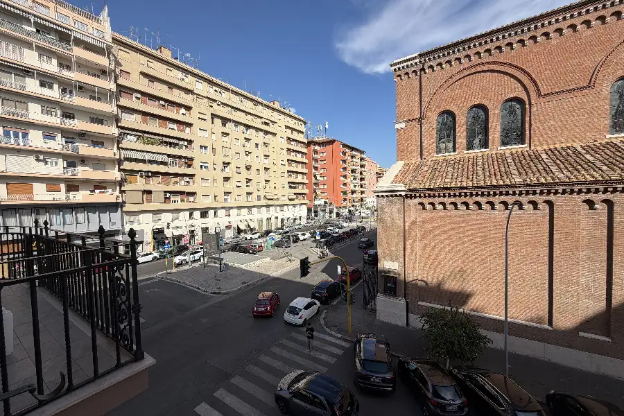 Casa in affitto di 90 mq a €1.650 (rif. 27/2026)