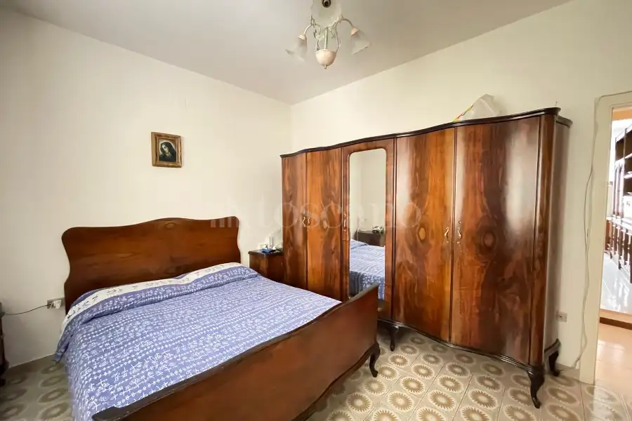 Villa Bifamiliare in vendita di 200 mq a €180.000 (rif. 45/2025)