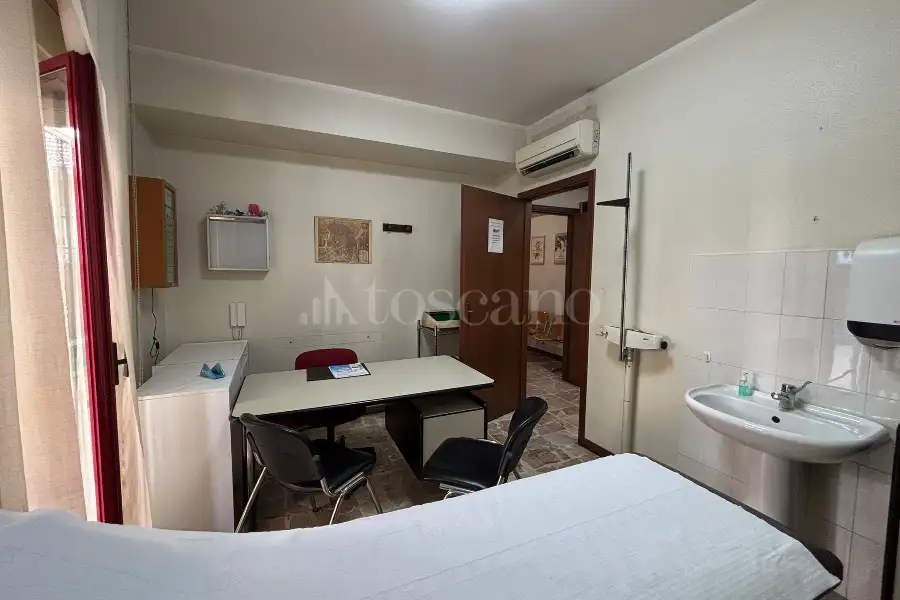 Ufficio in vendita di 97 mq a €195.000 (rif. 79/2025)