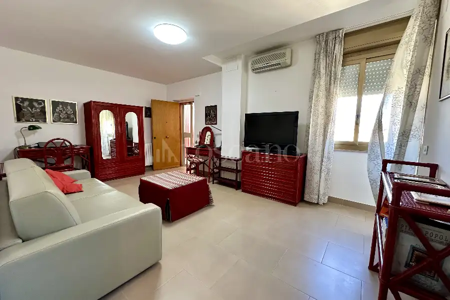 Attico in vendita di 140 mq a €420.000 (rif. 68/2026)